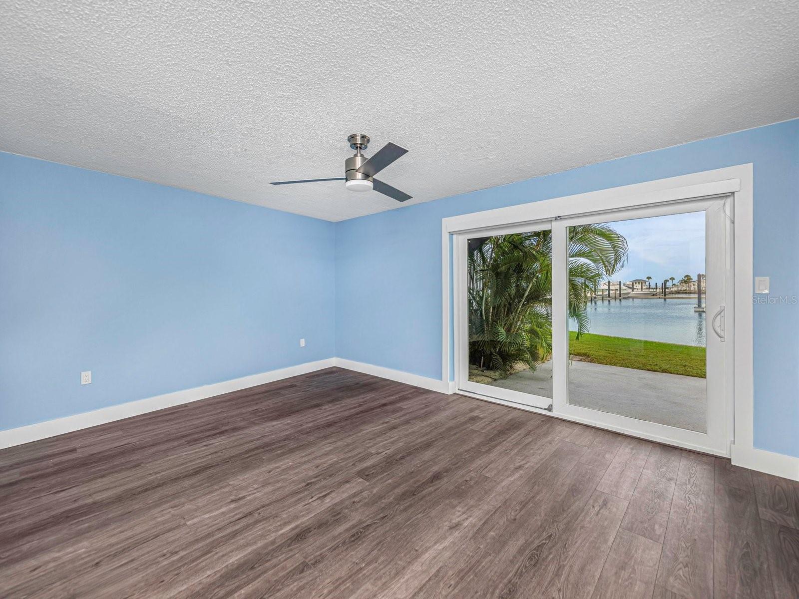 433 S PAULA DR #10 — photo 28