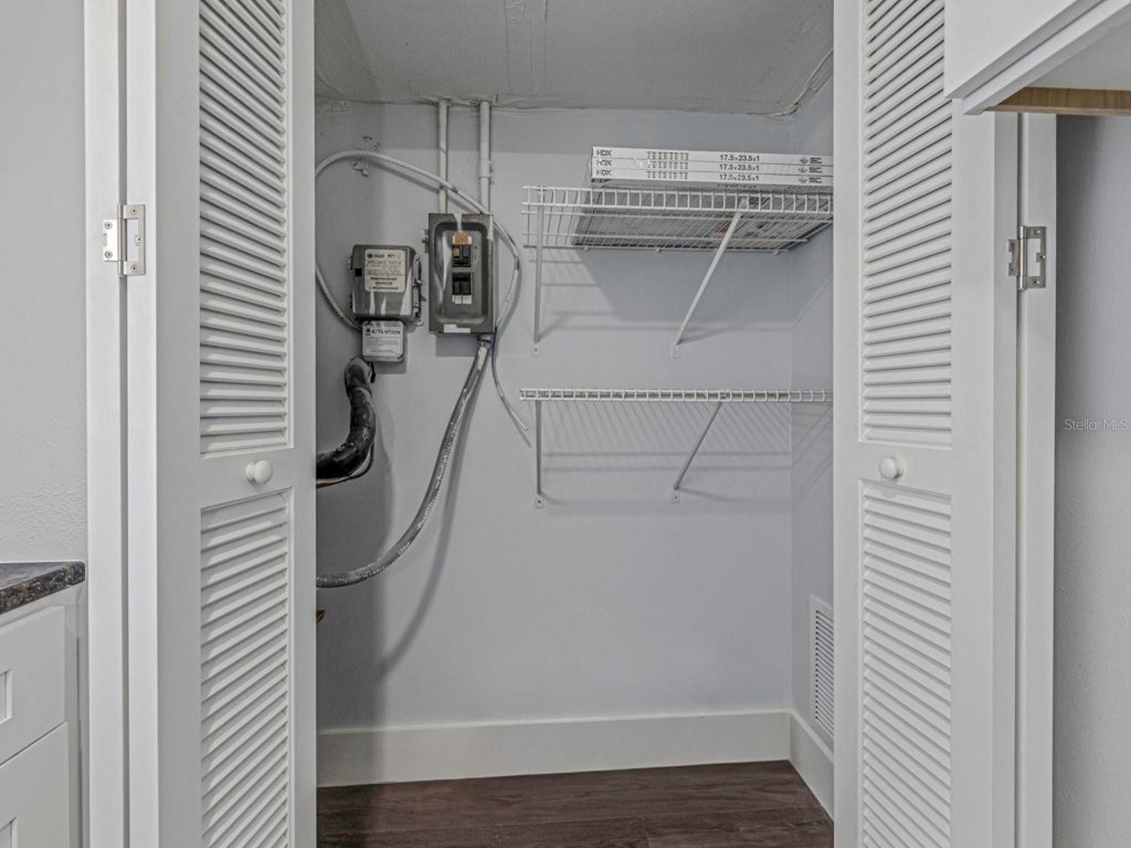 433 S PAULA DR #10 — photo 48