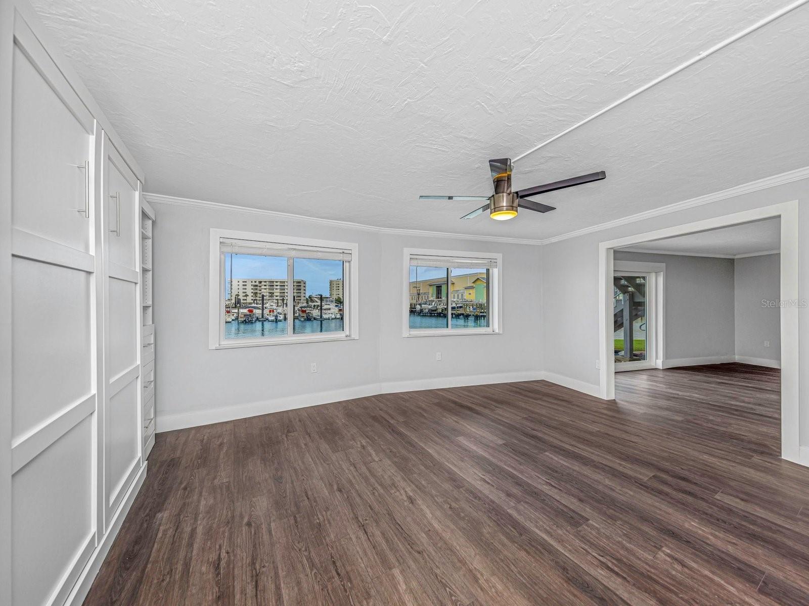 433 S PAULA DR #10 — photo 34