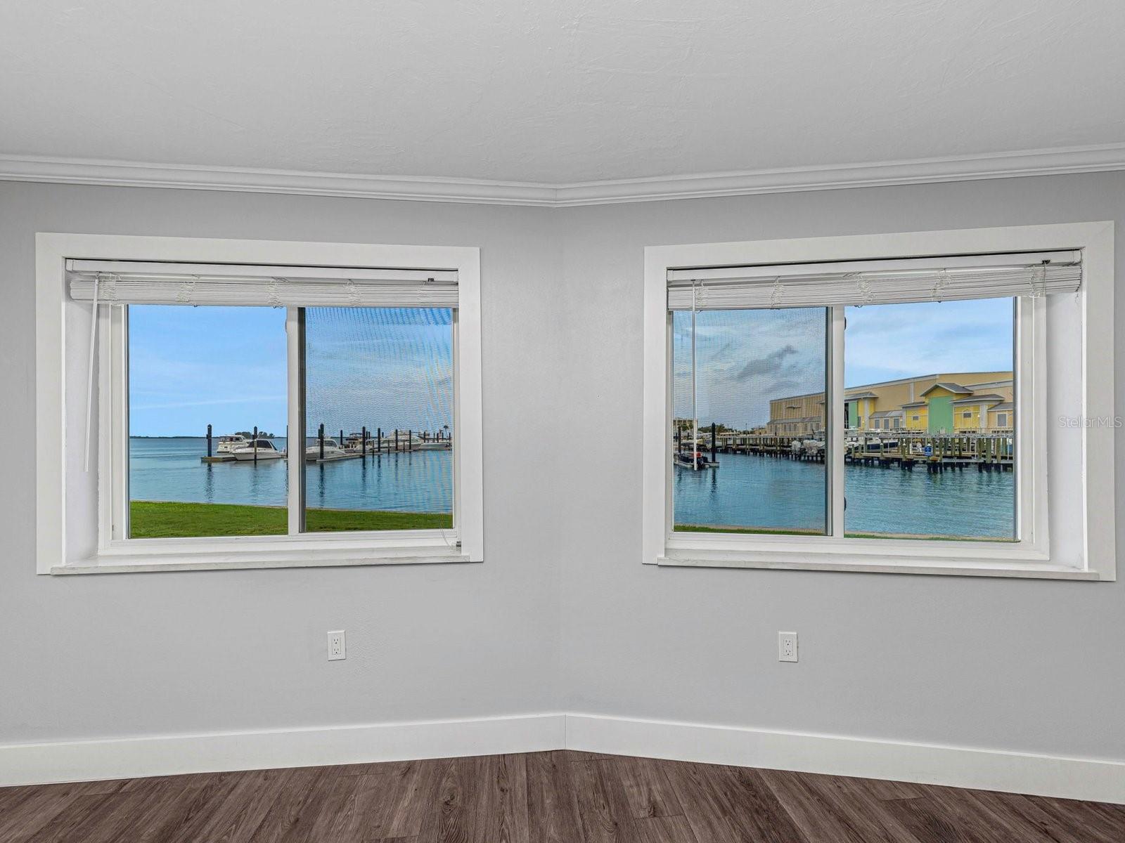 433 S PAULA DR #10 — photo 45