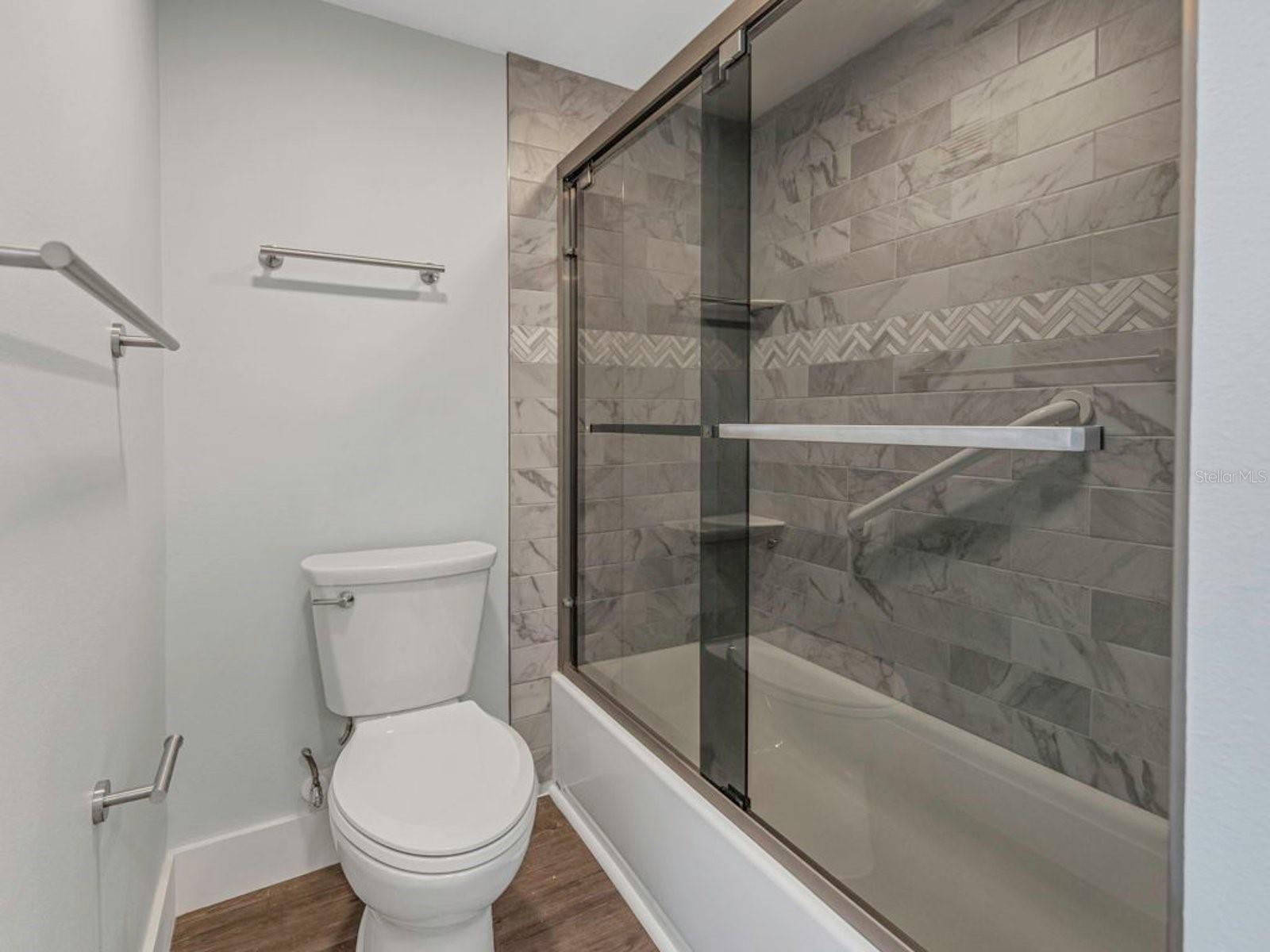 433 S PAULA DR #10 — photo 24