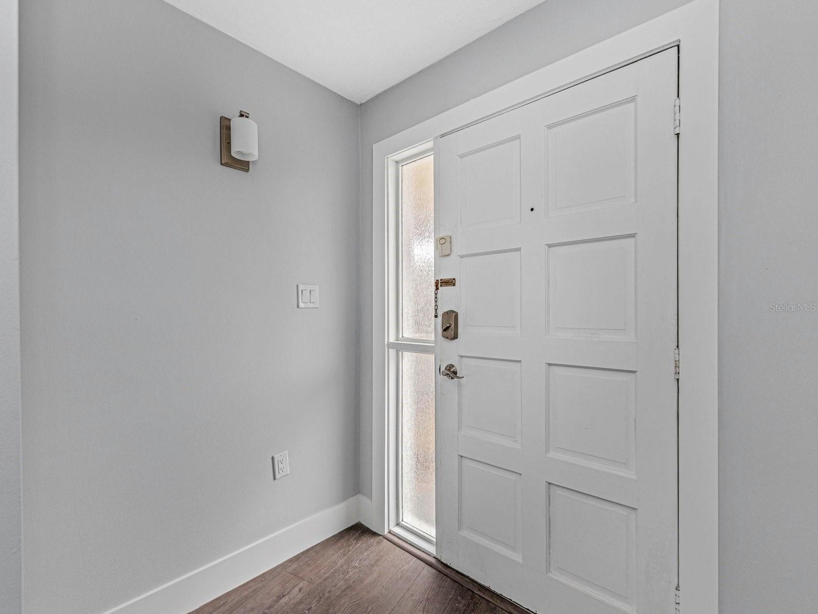 433 S PAULA DR #10 — photo 6