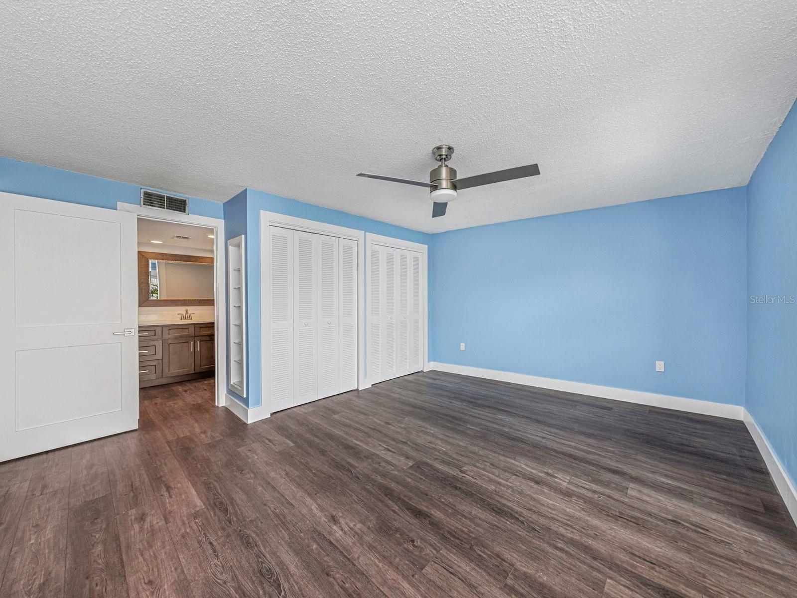 433 S PAULA DR #10 — photo 26
