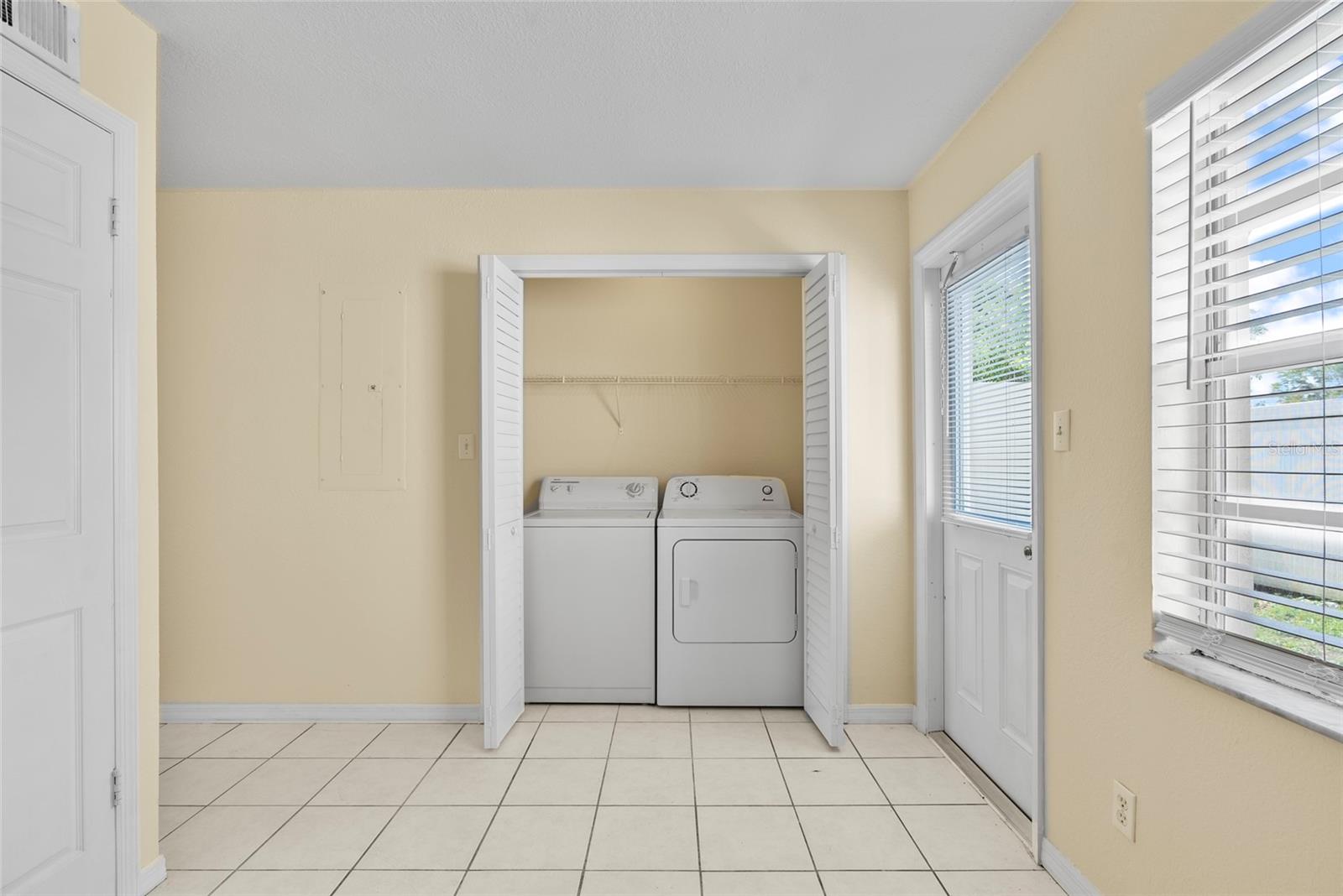 37308 EMBASSY PARK LN #2 — photo 12
