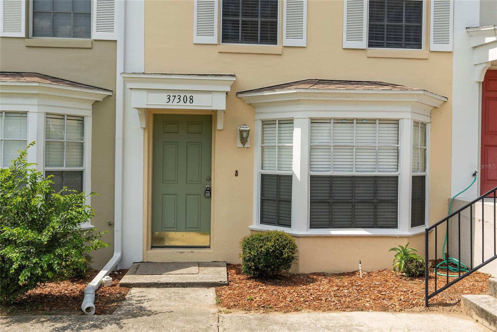 37308 EMBASSY PARK LN #2 — photo 2