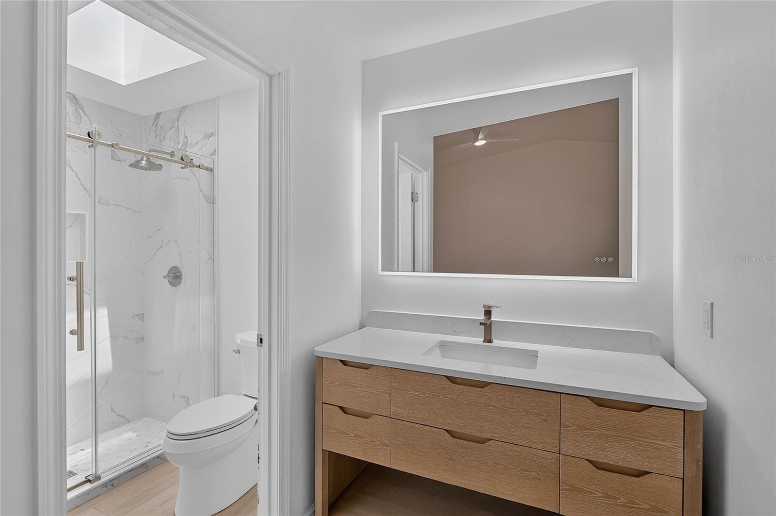 358 BEARDED OAKS CIR — photo 12