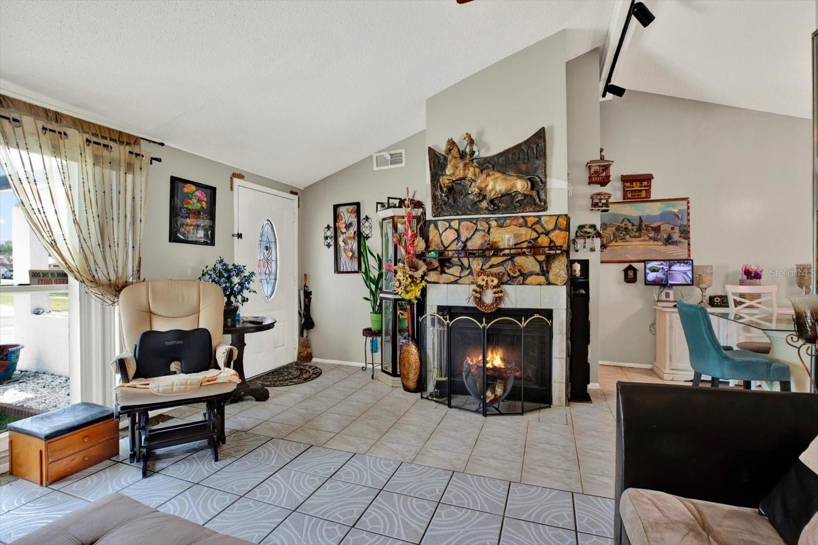 9309 ASHFIELD CT — photo 3