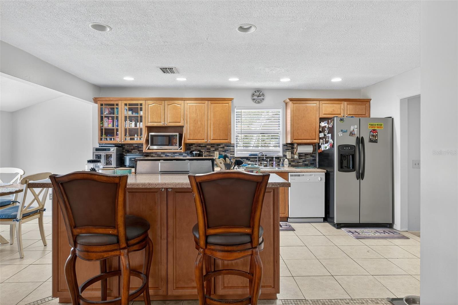 1004 MANDALAY DR — photo 15