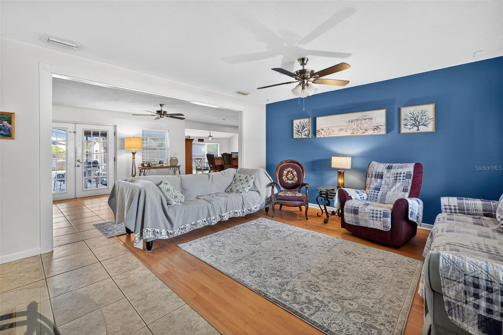1004 MANDALAY DR — photo 13