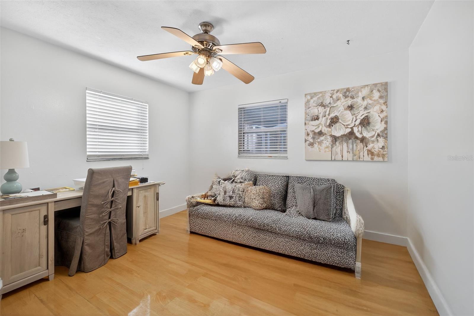 1004 MANDALAY DR — photo 22