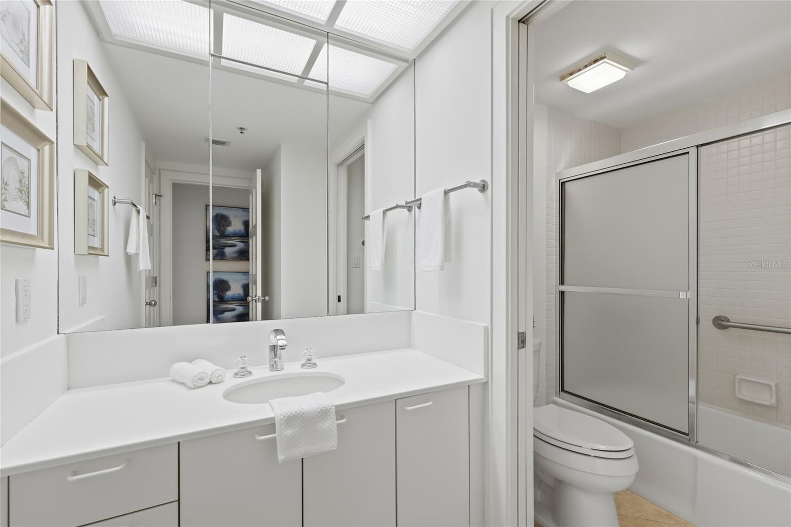 2550 HARBOURSIDE DR #333 — photo 22