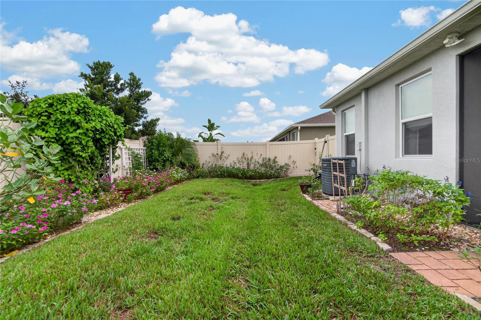 10648 HERON HIDEAWAY LOOP — photo 34