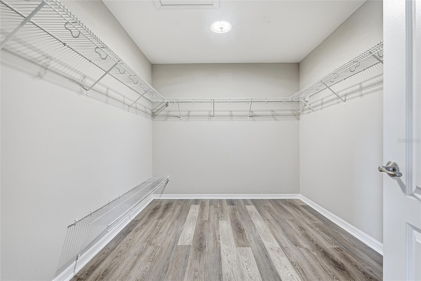 9237 C WELLSTONE DR — photo 13