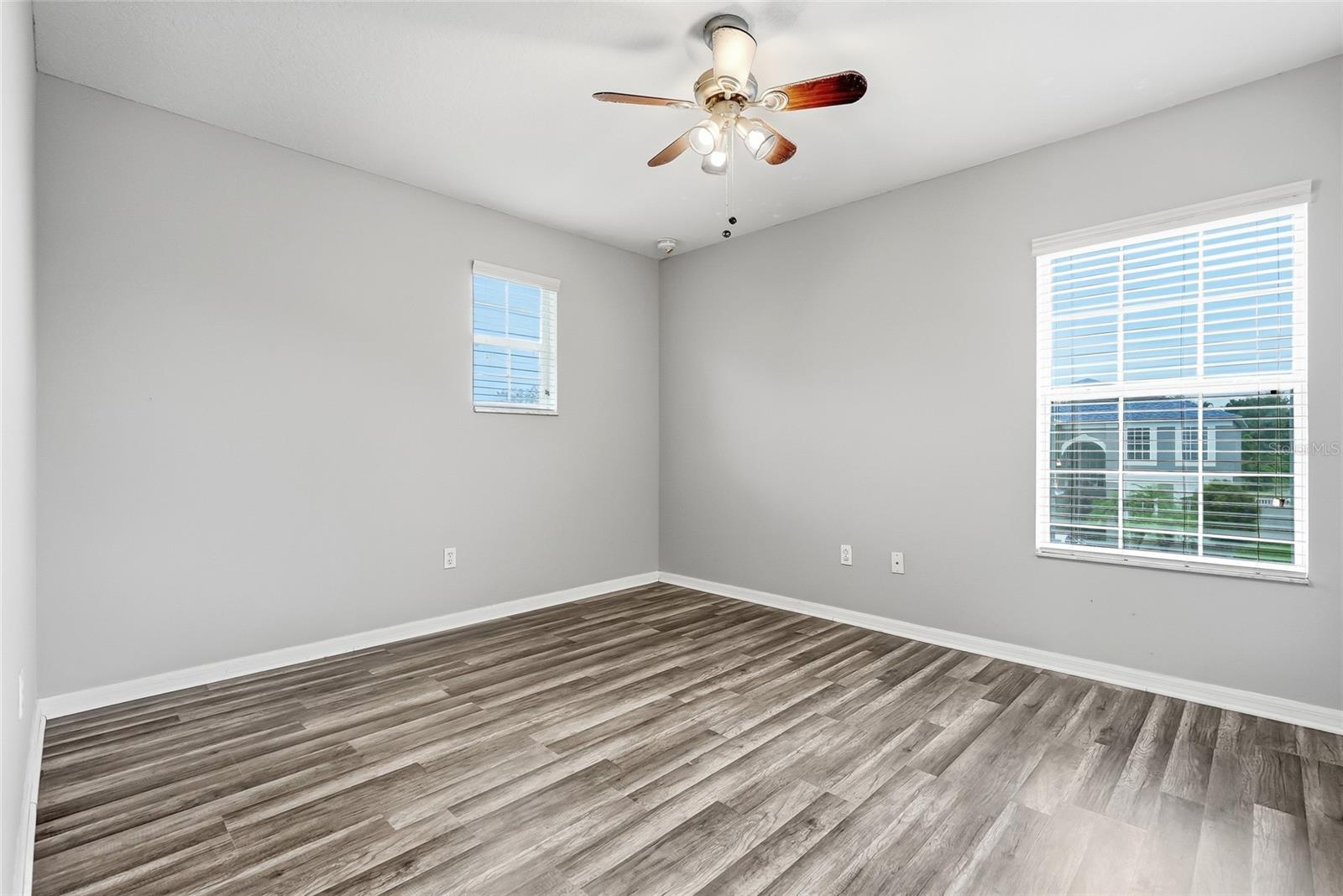 9237 C WELLSTONE DR — photo 27