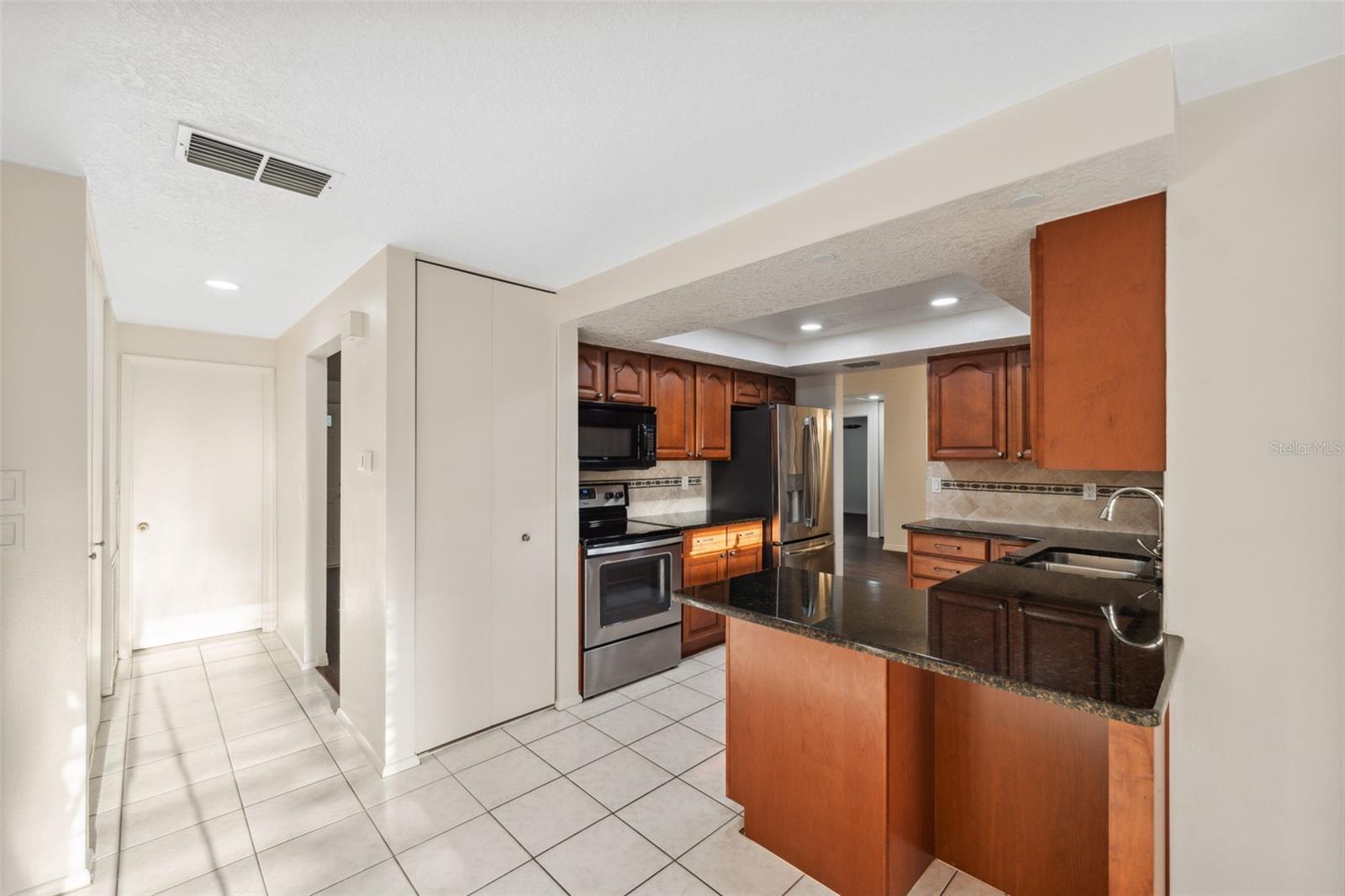 2141 BRENT PL — photo 18