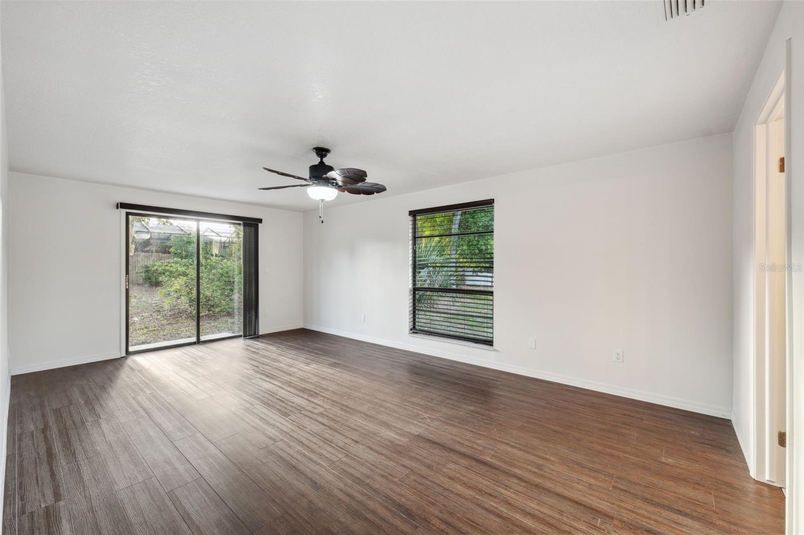 2141 BRENT PL — photo 22