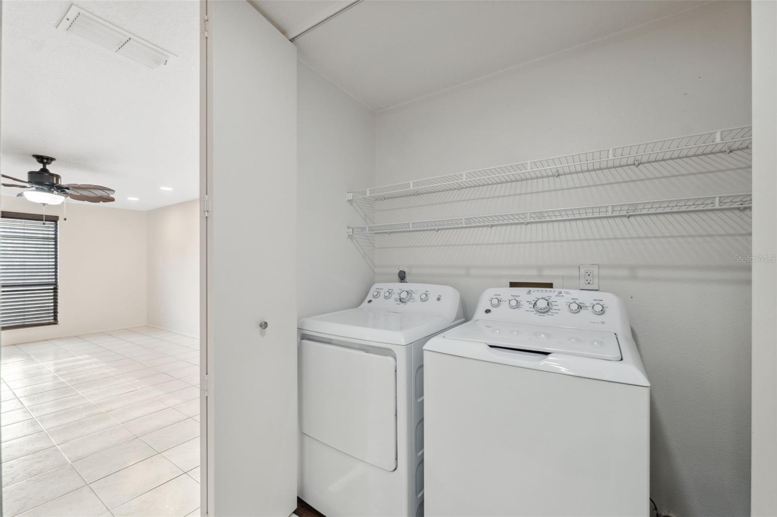 2141 BRENT PL — photo 35