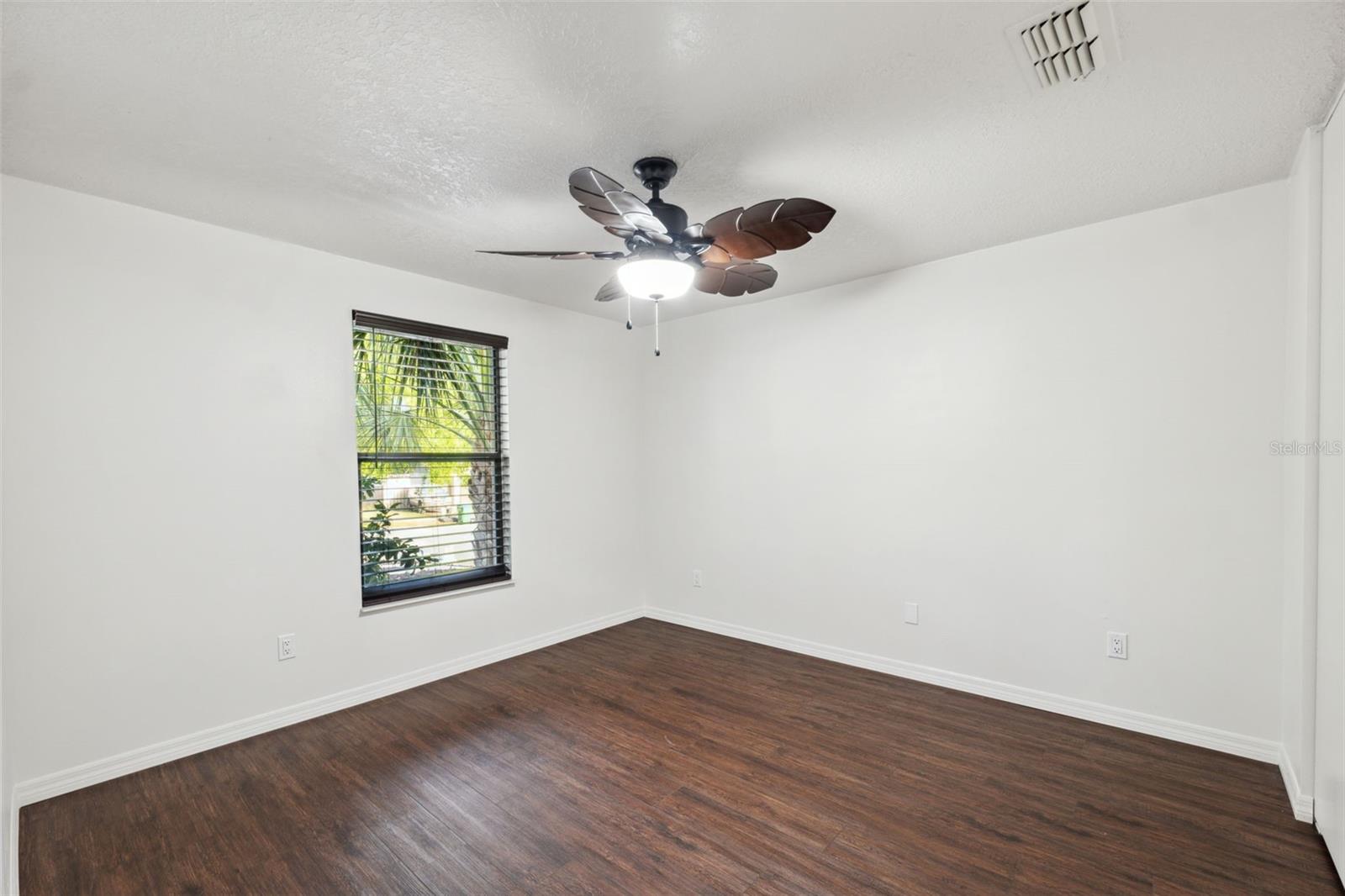 2141 BRENT PL — photo 34