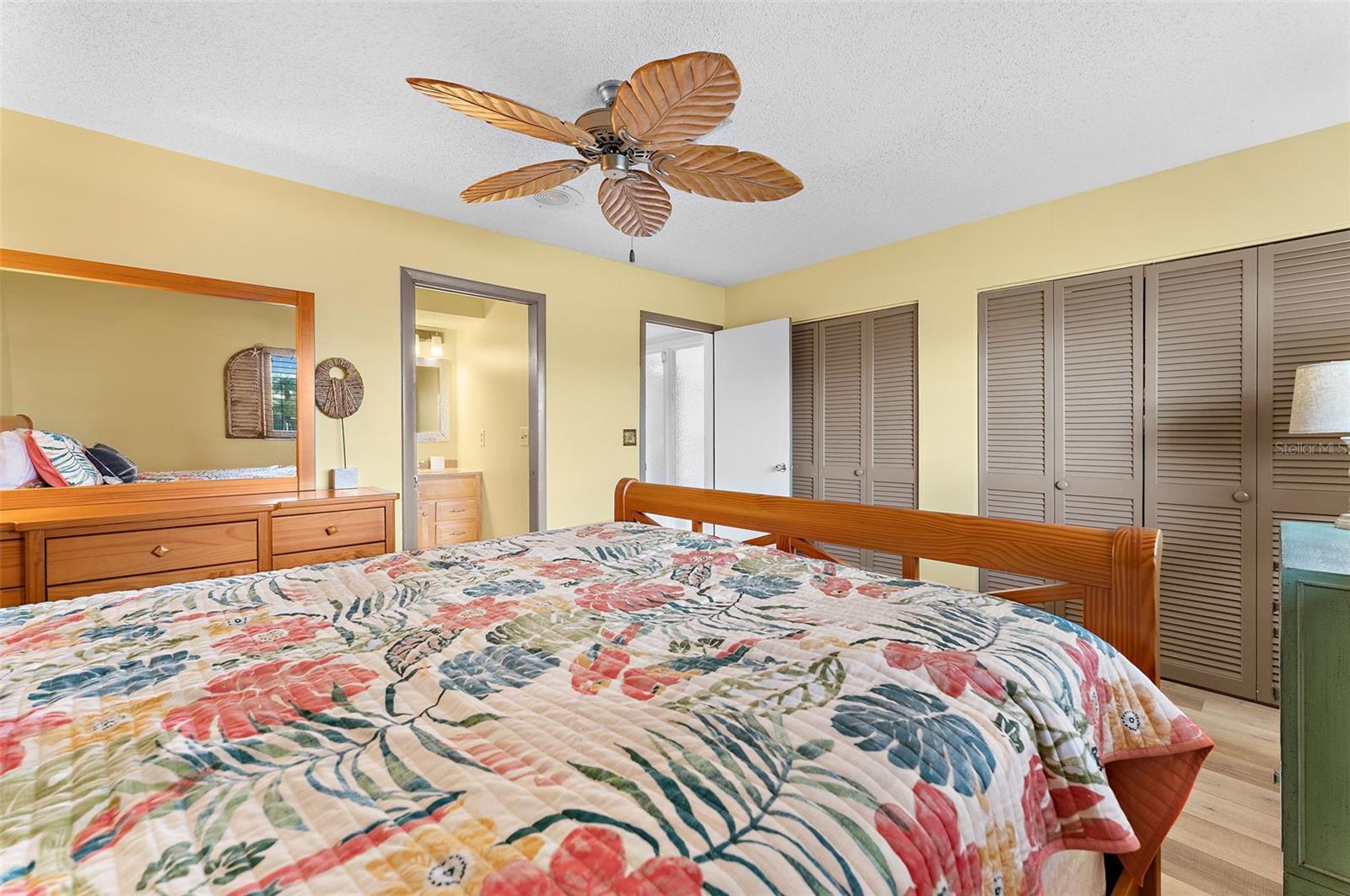 120 VILLA DR #120 — photo 19