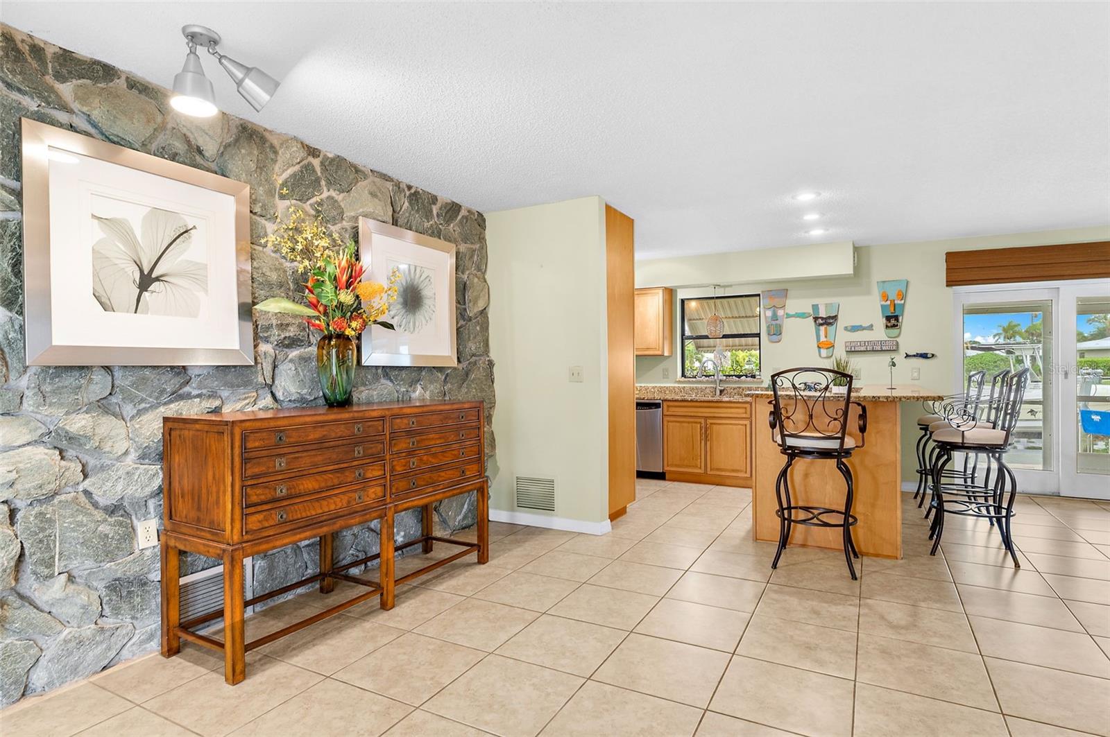 120 VILLA DR #120 — photo 5