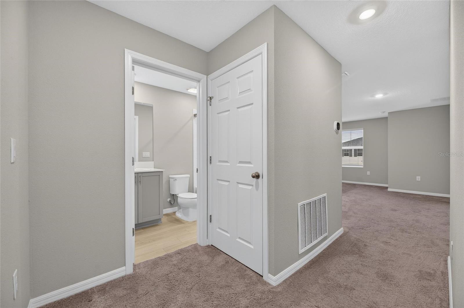 14468 MEADOW BIRD AVE — photo 32
