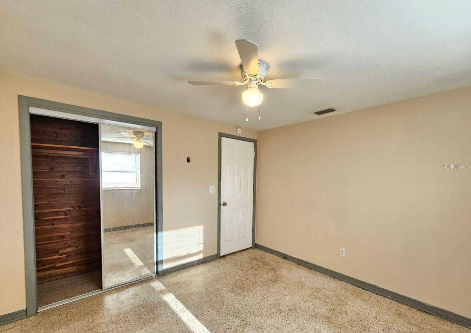 4122 KIBLER LN — photo 11