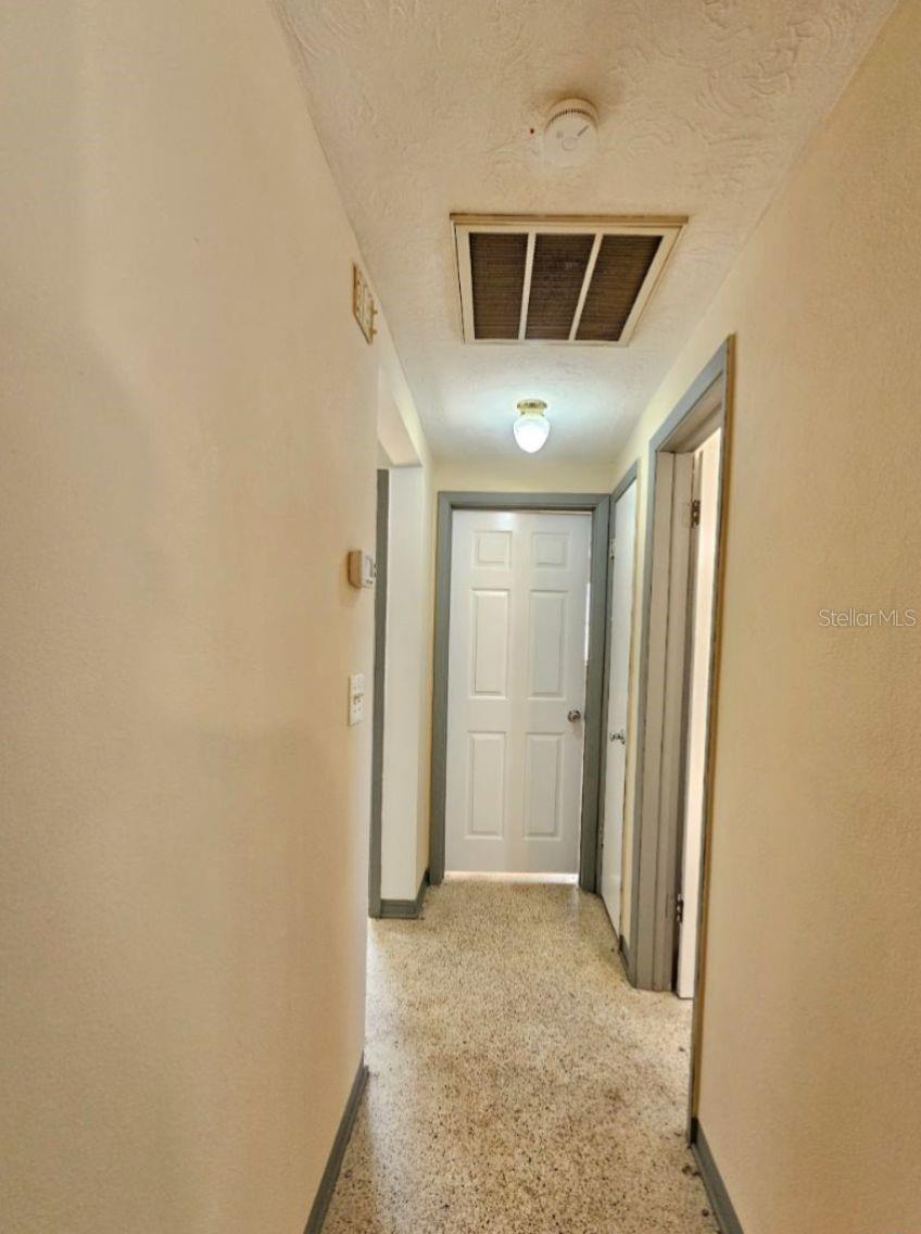 4122 KIBLER LN — photo 7