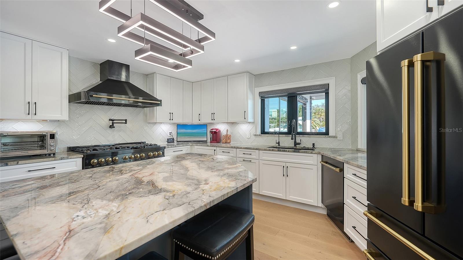 809 IDLEWILD WAY — photo 8