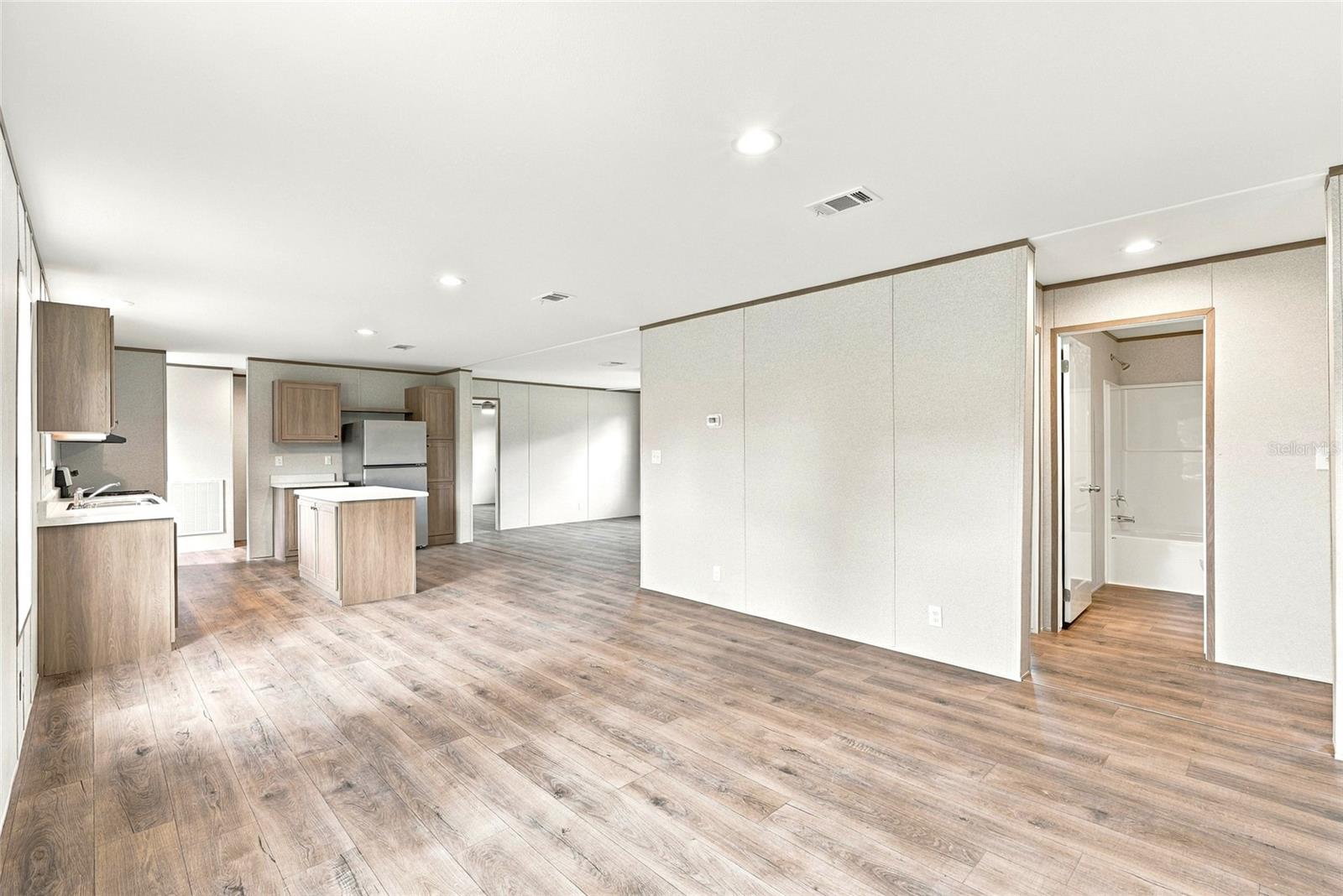 4235 LINDA DRIVE DR — photo 21