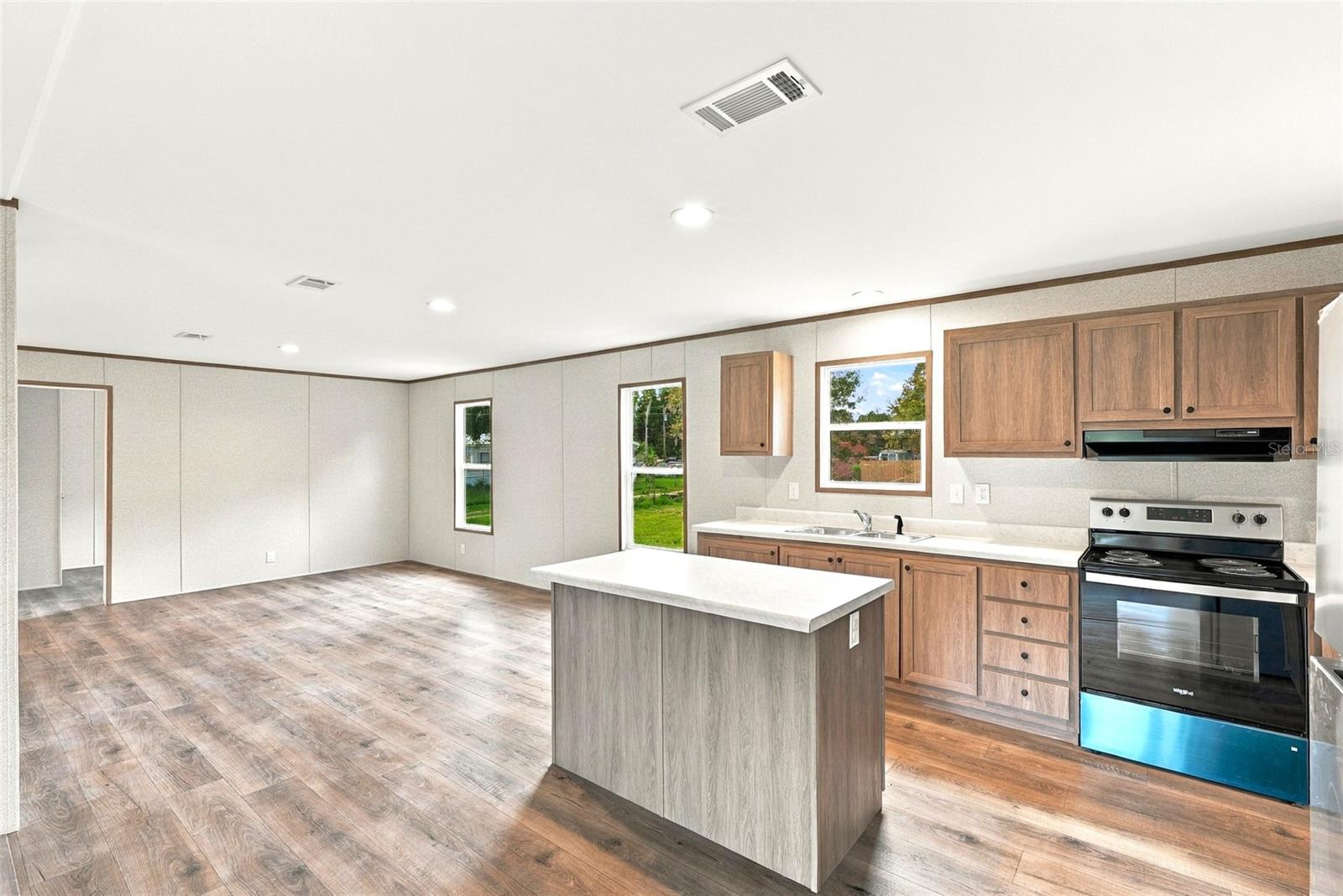 4235 LINDA DRIVE DR — photo 13