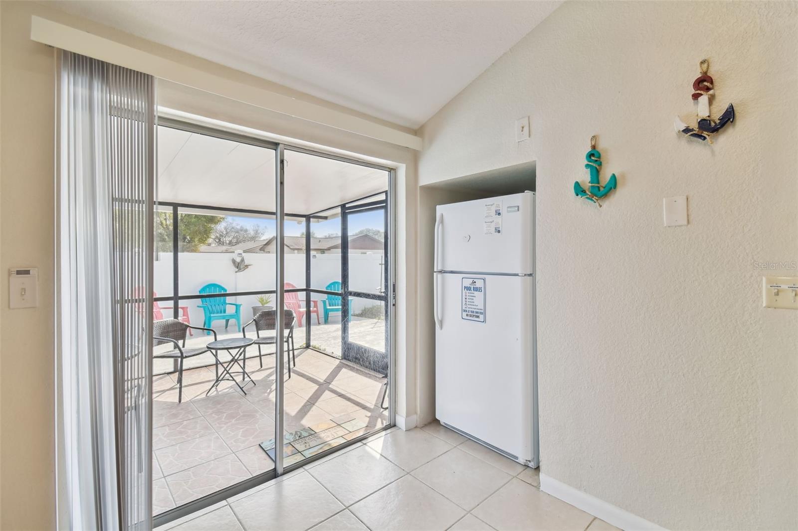 7607 WOODLAND OAKS CT — photo 21