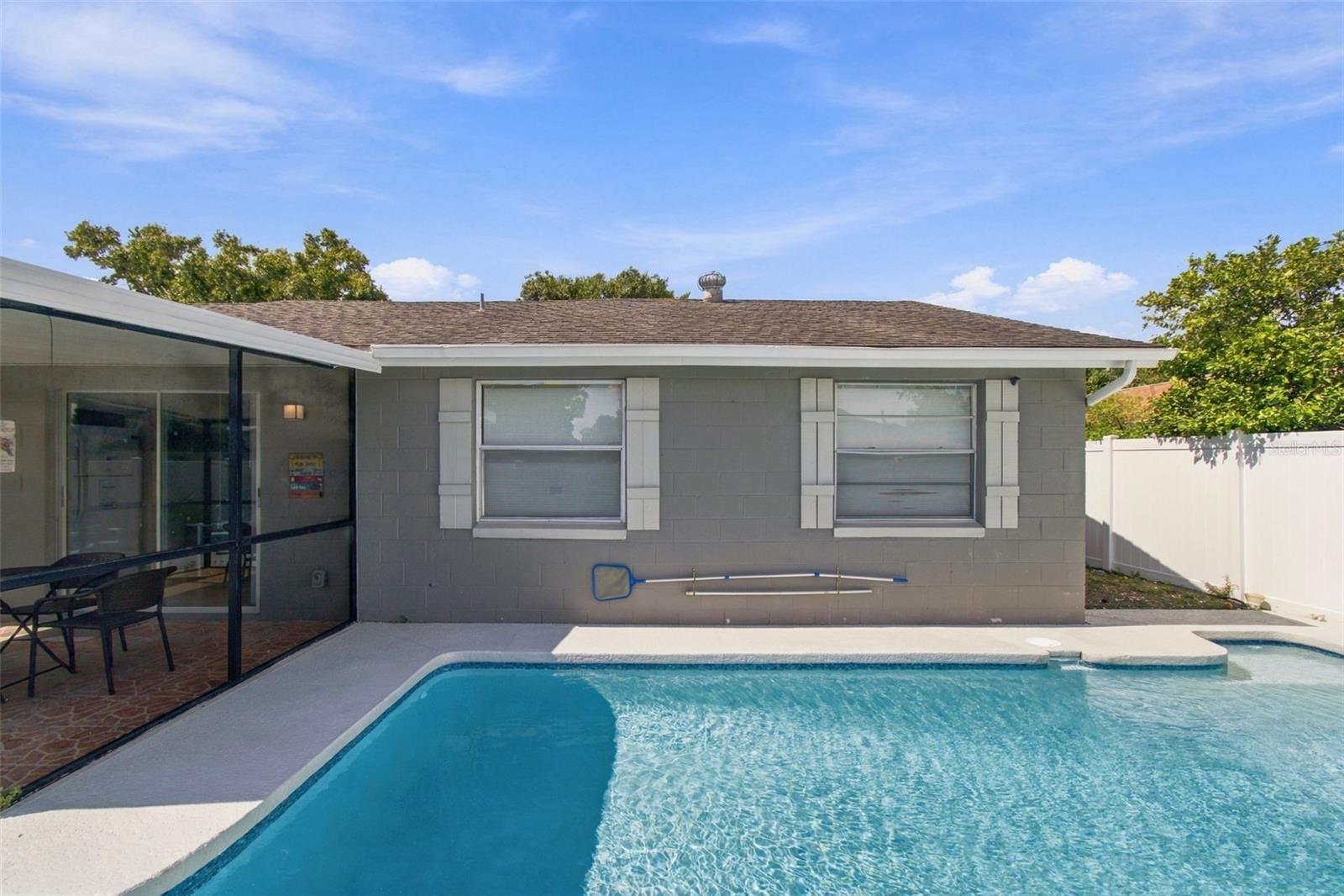 7607 WOODLAND OAKS CT — photo 38