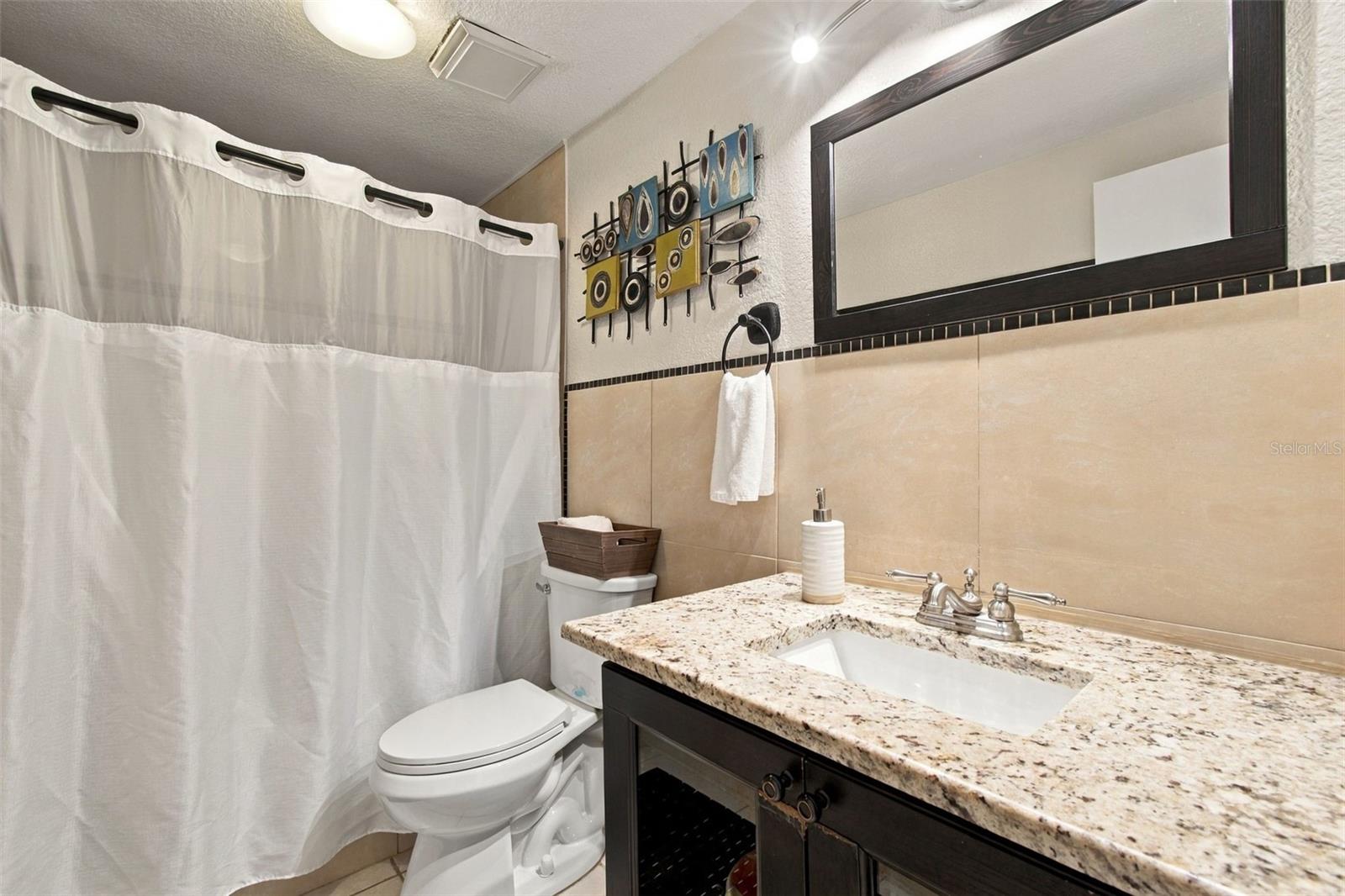 7607 WOODLAND OAKS CT — photo 31