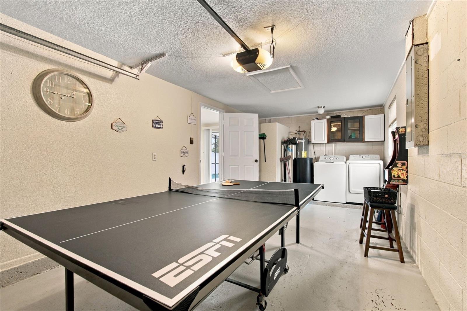 7607 WOODLAND OAKS CT — photo 44