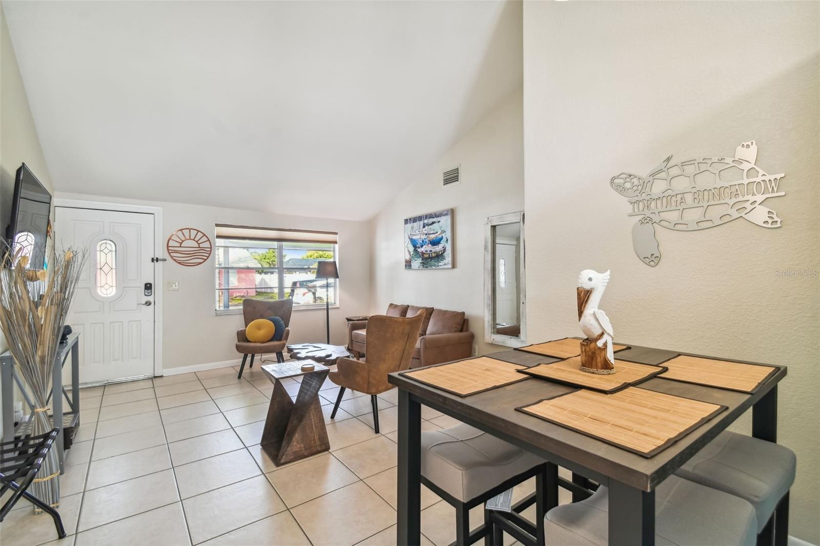7607 WOODLAND OAKS CT — photo 10