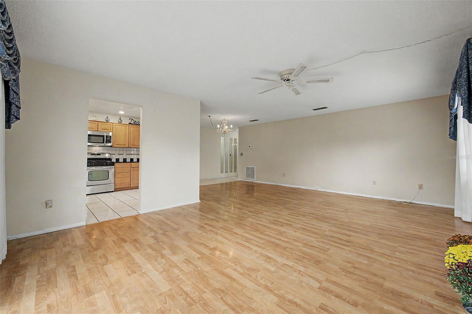 7951 58TH AVE N #112 — photo 10