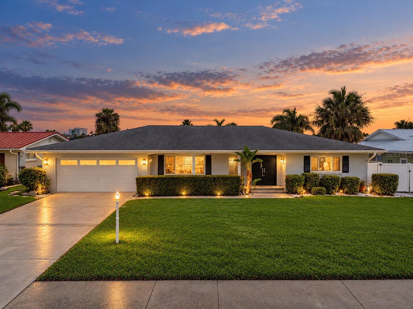 3938 VERSAILLES DR — photo 4