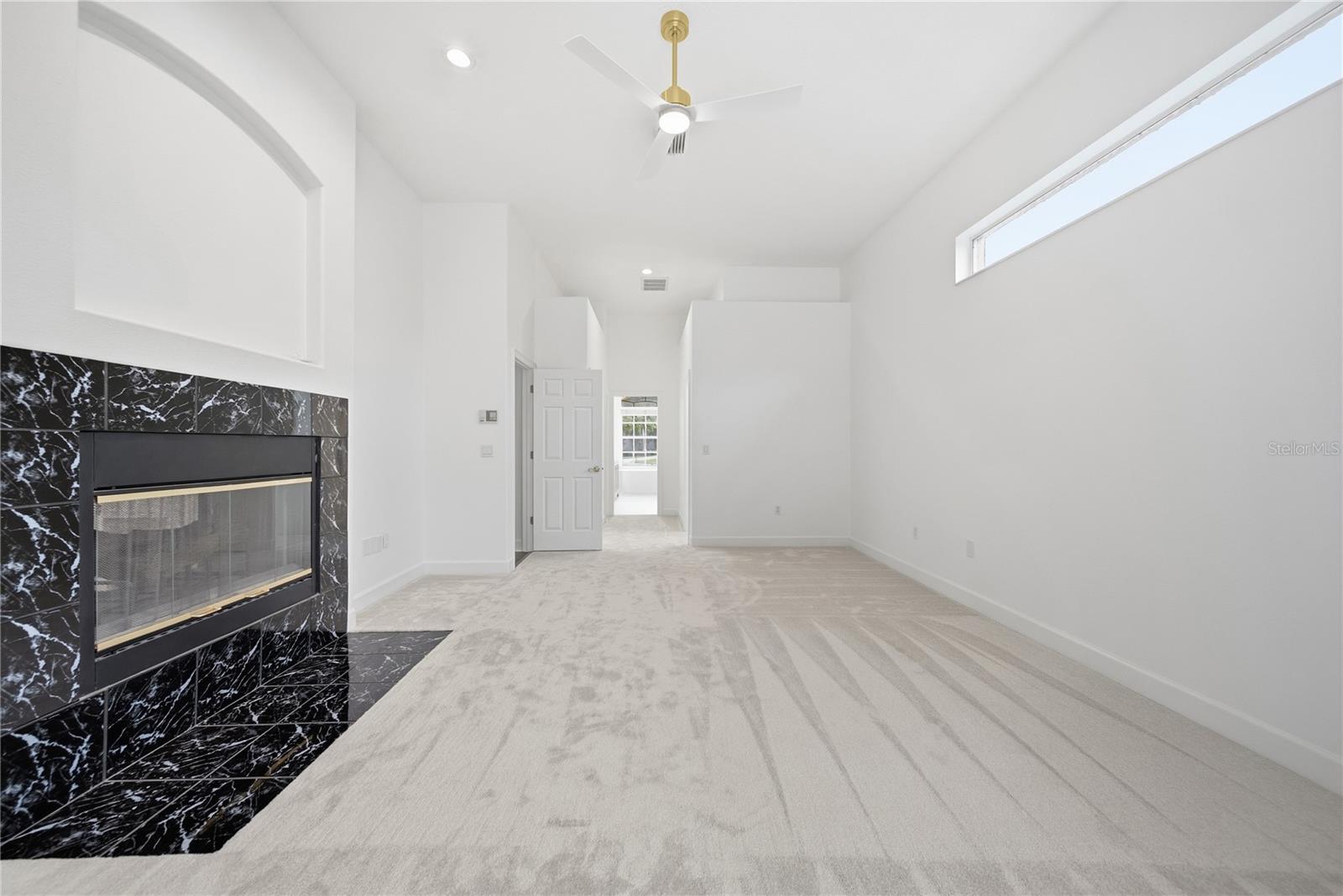 4034 EXECUTIVE DR — photo 12