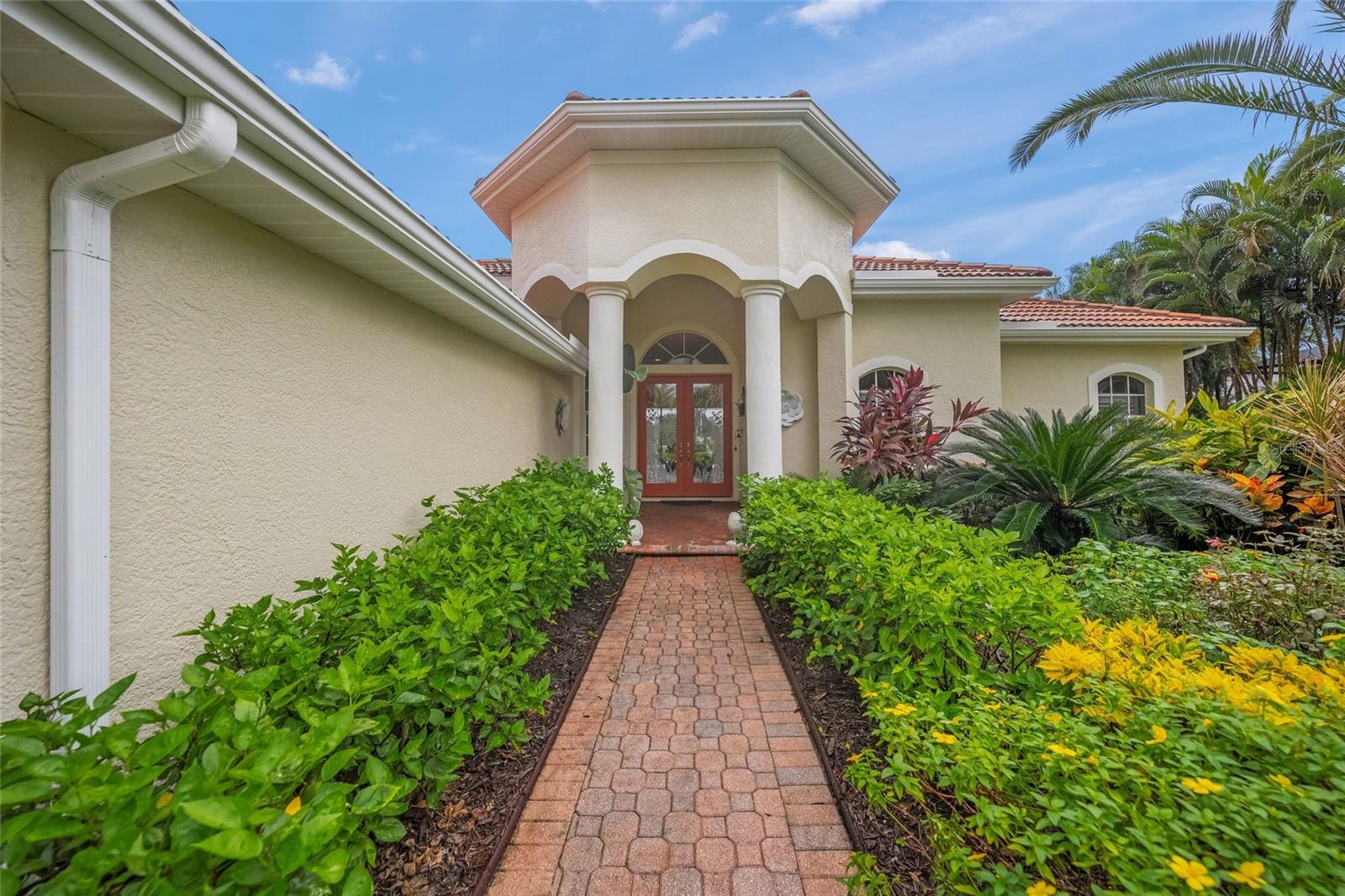 2889 GRAZELAND DR — photo 43