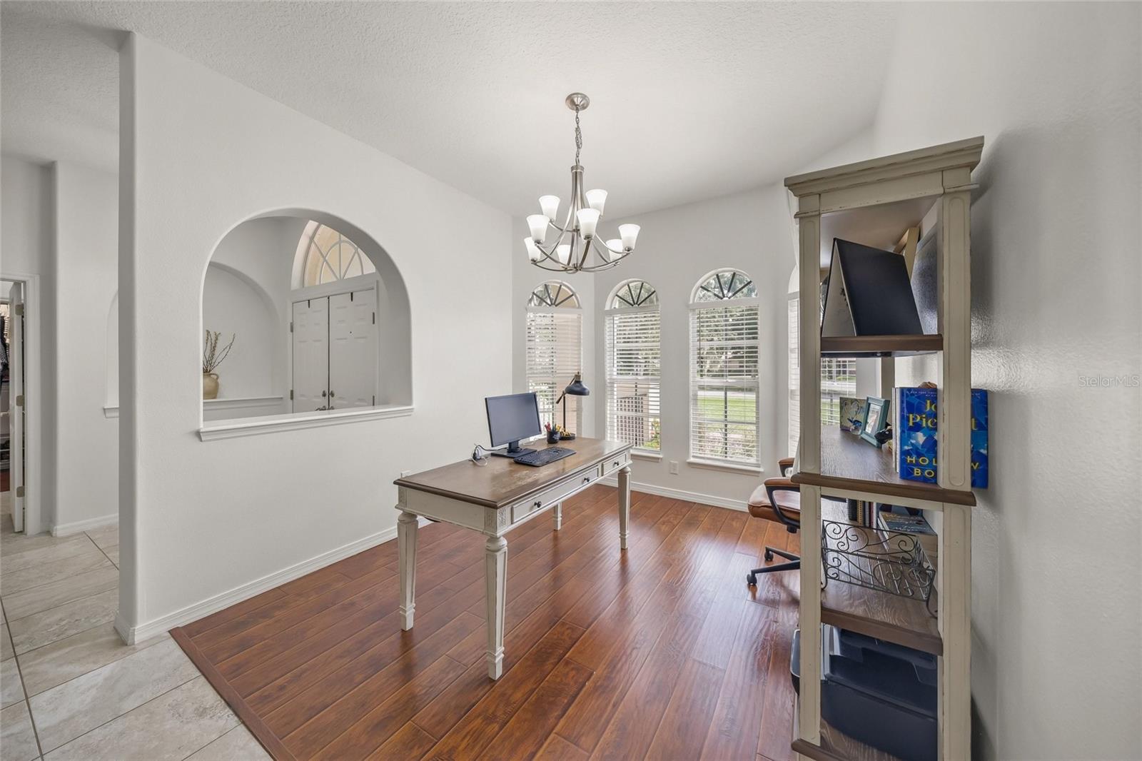 4749 ACORN CIR — photo 9