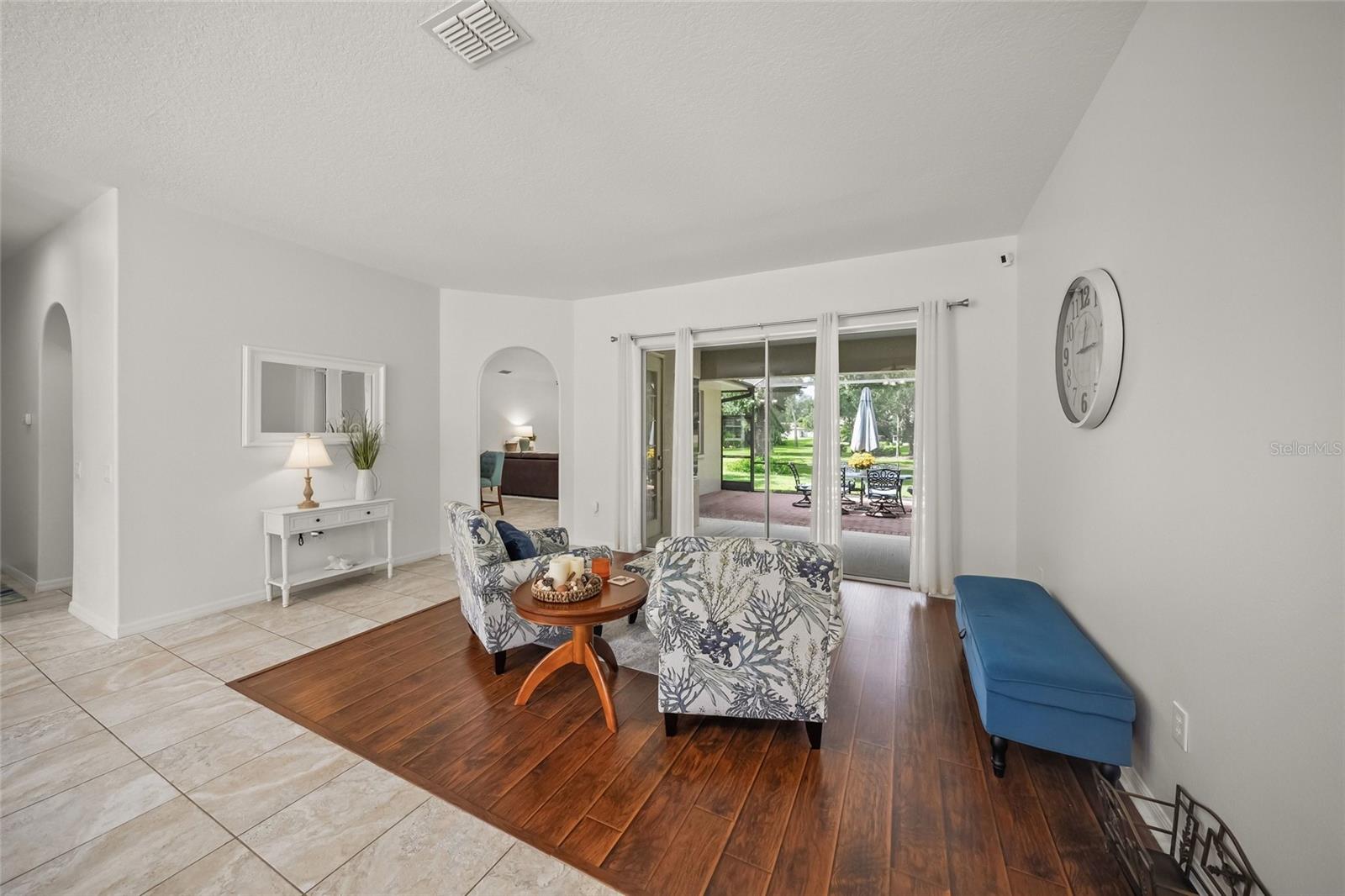 4749 ACORN CIR — photo 10