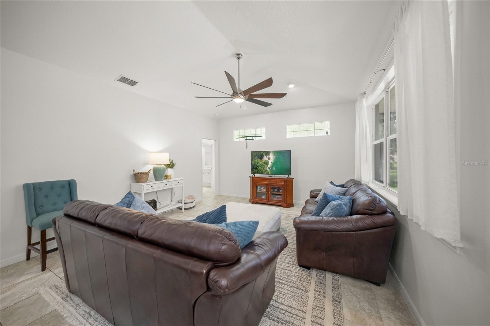 4749 ACORN CIR — photo 19
