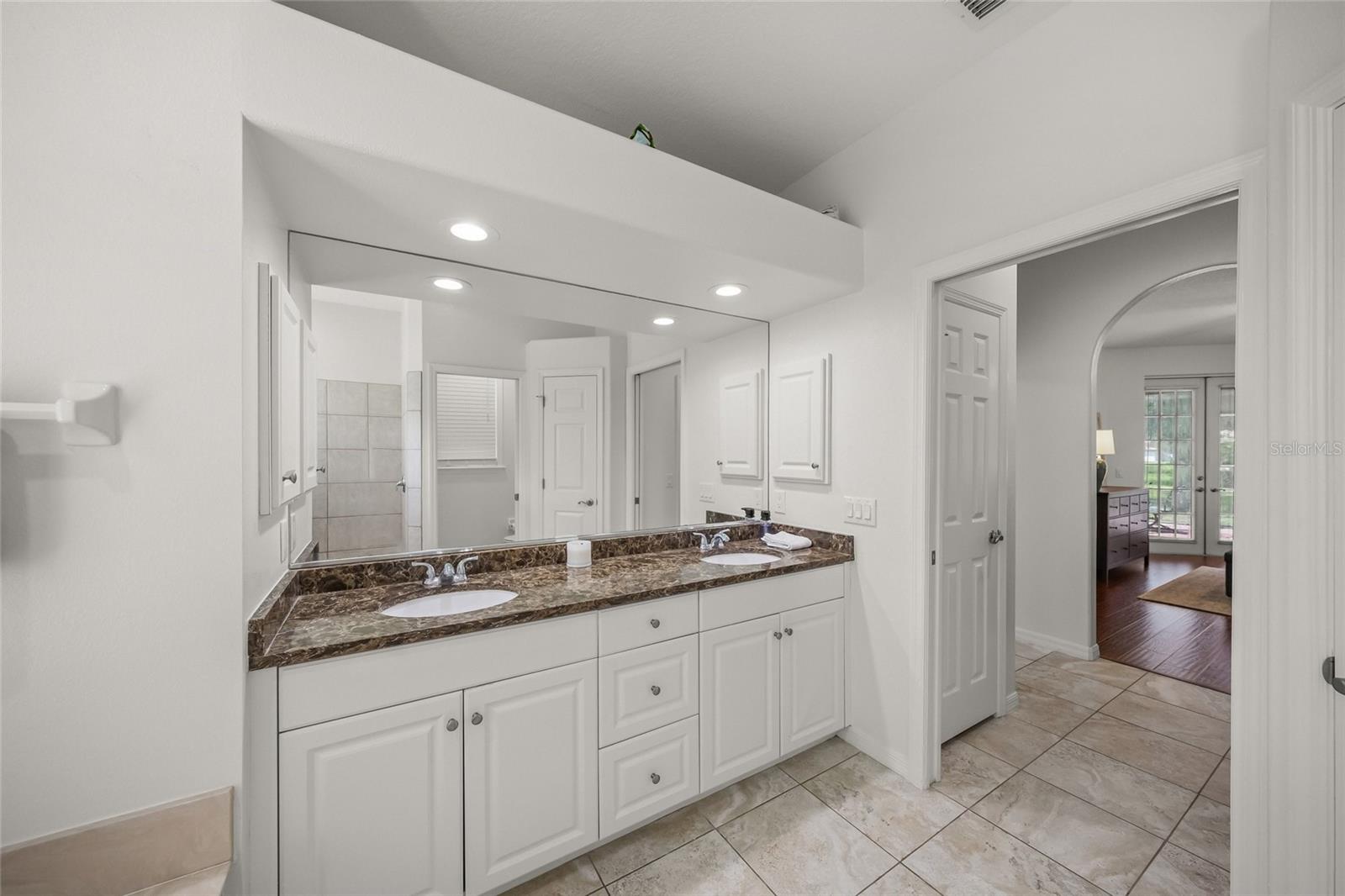 4749 ACORN CIR — photo 23