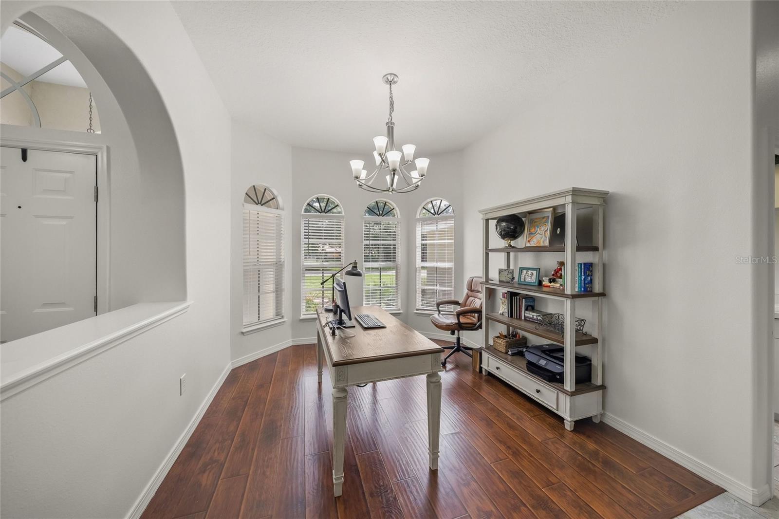 4749 ACORN CIR — photo 8