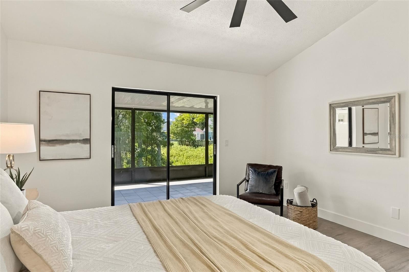 11216 SHADYBROOK DR — photo 14