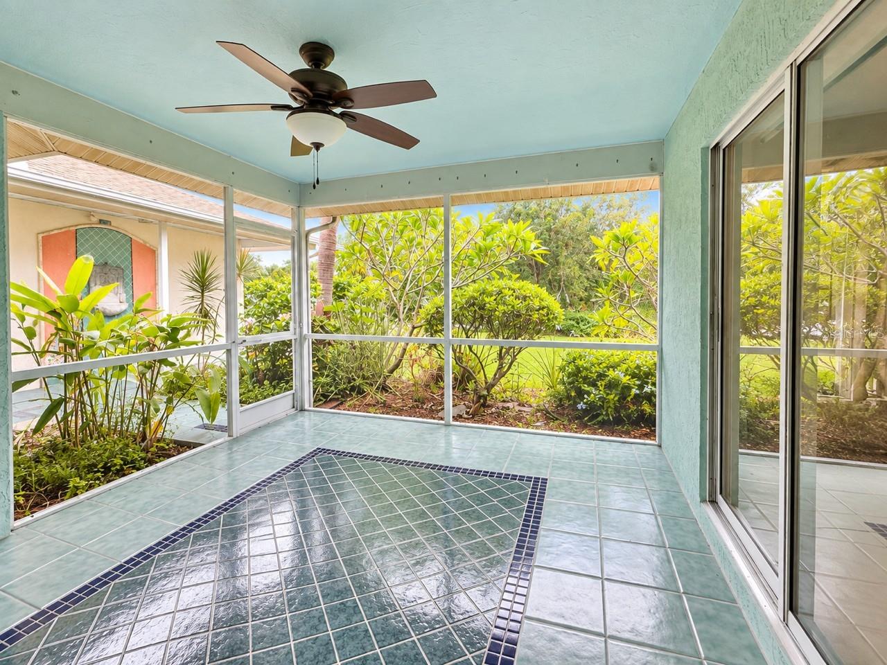4709 BROOKSDALE DR — photo 15