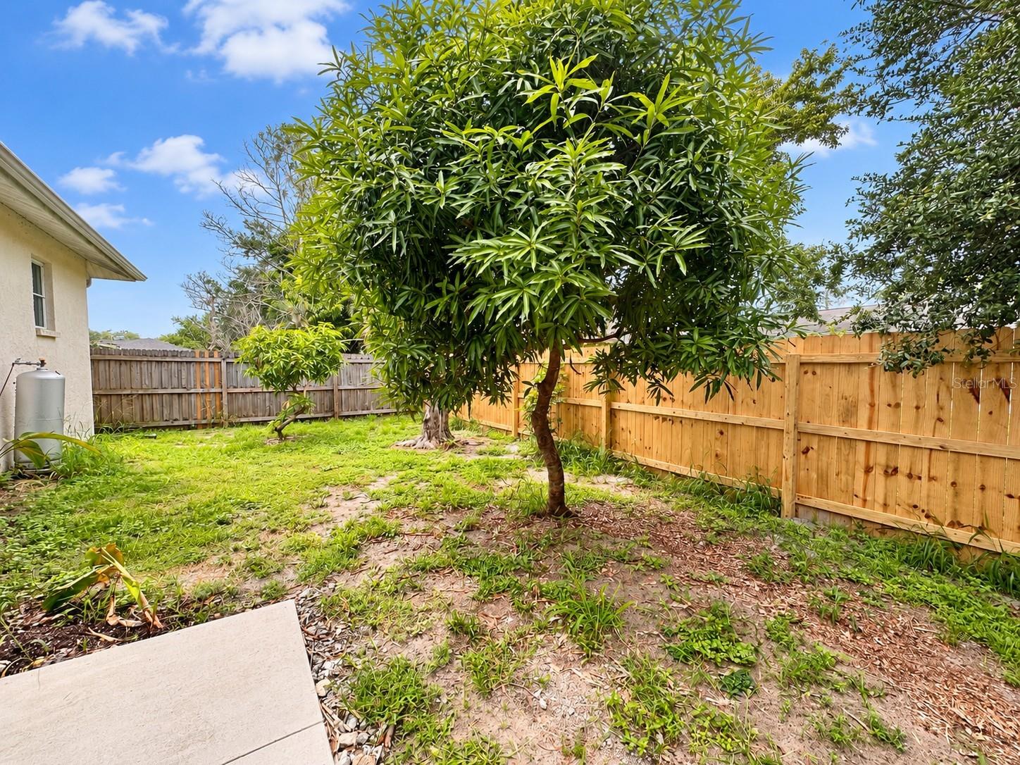 4709 BROOKSDALE DR — photo 18