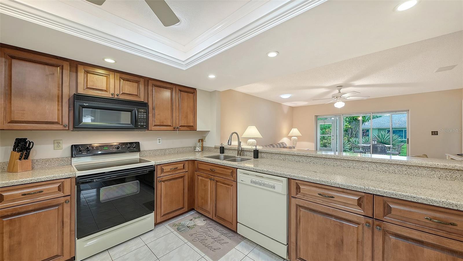 4207 BOWLING GREEN CIR — photo 17