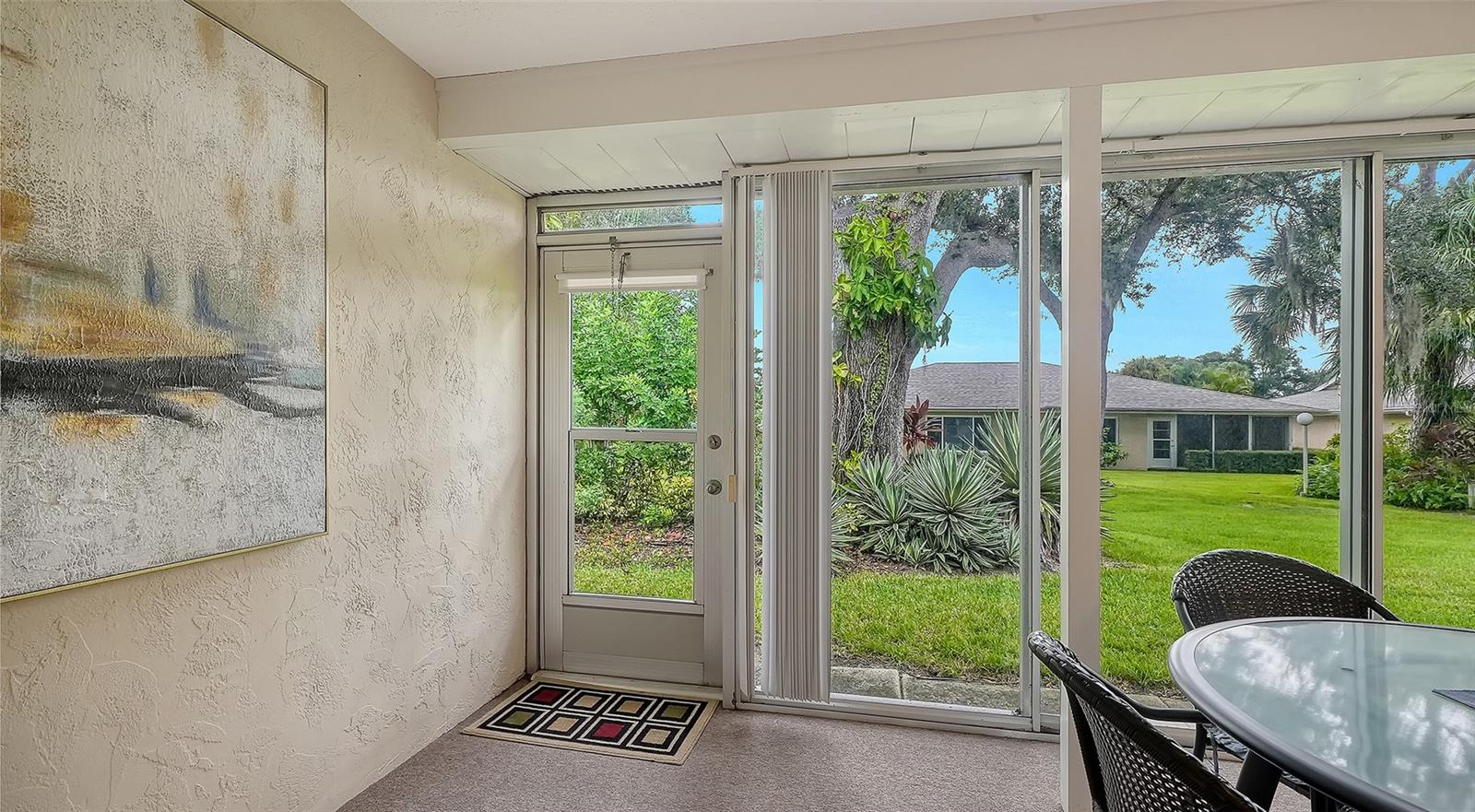 4207 BOWLING GREEN CIR — photo 32