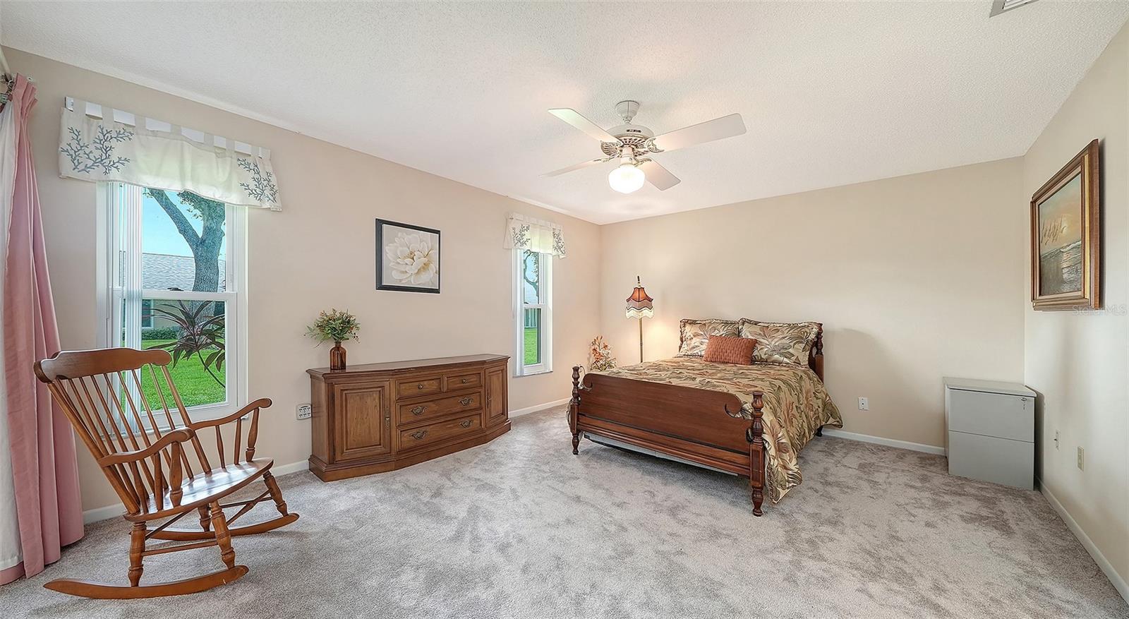 4207 BOWLING GREEN CIR — photo 21